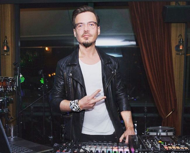 Erdem Kınay'dan şoke eden Simge Sağın itirafı! "Bana kazık atıp gitti" diyerek açıkladı - Resim: 1