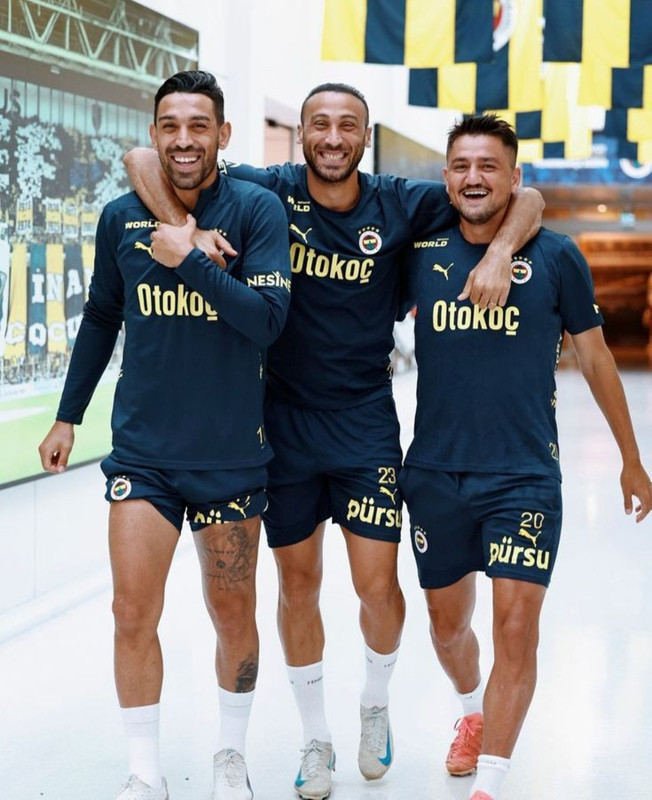 Süper Lig’de yüzyılın transfer takası! Fenerbahçe, Beşiktaş’a 1 yıldızını verecek, 2 ismi alacak! - Resim: 8