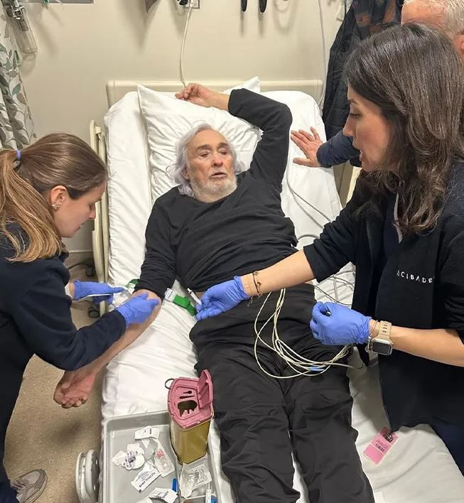 Apar topar hastaneye kaldırılmıştı! Rahmi Koç'tan Müjdat Gezen'e destek - Resim: 3