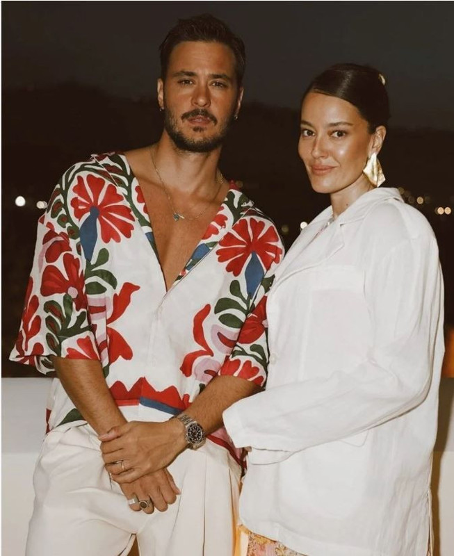 Anıl Altan'dan boşanmadığı iddia edilmişti! Pelin Akil'den kaçamak yanıt - Resim: 1