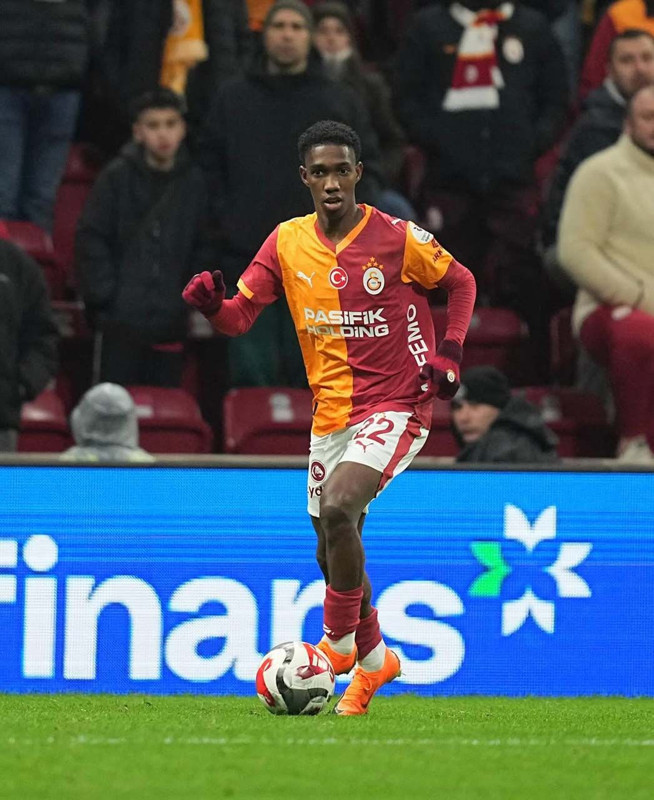 Galatasaray’da büyük operasyon! 6 futbolcunun bileti kesildi - Resim: 4