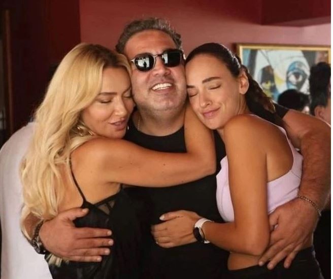 Esas Oğlan'ını bulmuştu! Ünlü şarkıcı Hadise'den yönetmen sevgilisiyle sarmaş dolaş poz! Aşk pozları sosyal medyaya damga vurdu - Resim: 3