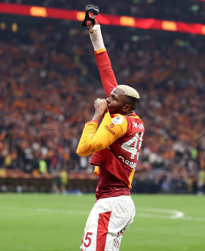 Galatasaray'ın süper starı Victor Osimhen'den Fenerbahçe itirafı! Takımdaki en iyi arkadaşı şaşırttı - Resim: 2