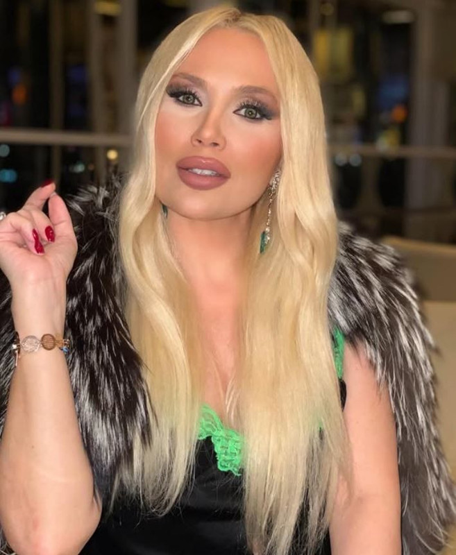 Lerzan Mutlu'nun makyajsız halini görenler şaştı kaldı! Takipçileri ikiye bölündü - Resim: 2