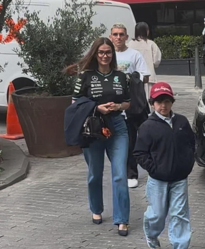 Devrim Özkan’dan ayrılmıştı! Galatasaraylı Lucas Torreira yeni bir aşka mı yelken açtı? Görüntülenince köşe bucak kaçtı! - Resim: 5