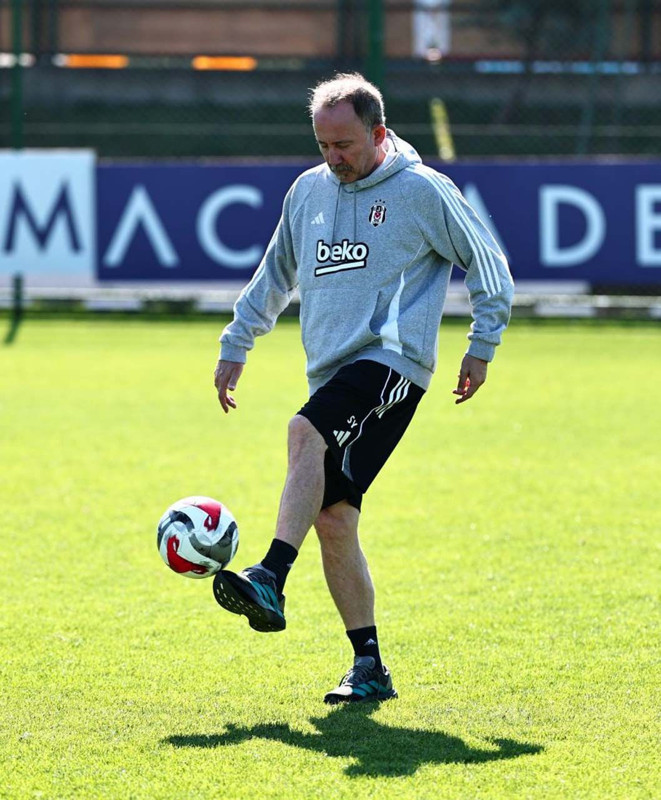 Beşiktaş’tan radikal karar! 2.1 milyon euroluk yıldıza yol göründü! Devre arası gönderilecek - Resim: 4