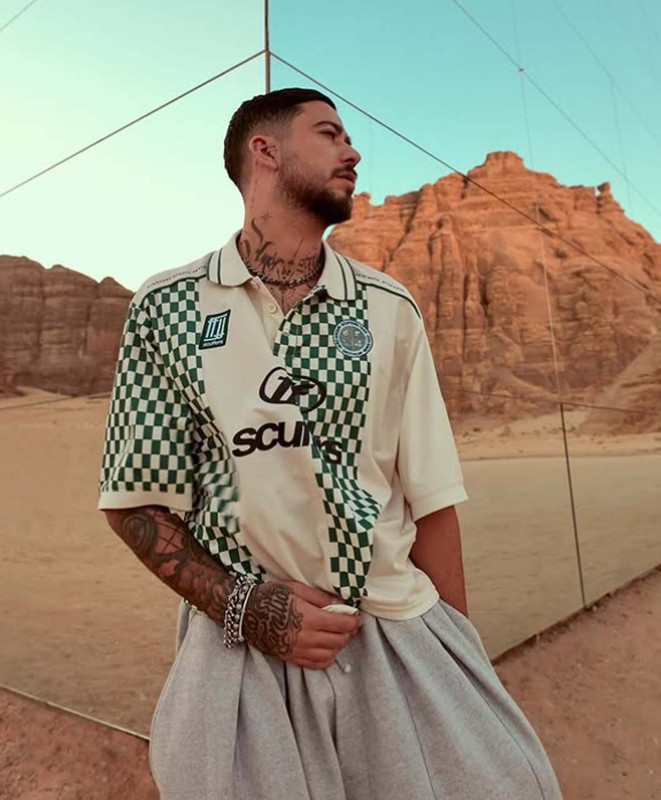 DJ Mahmut Orhan, ünlü mankenle aşk mı yaşıyor? Sosyal medya paylaşımları ele verdi - Resim: 3