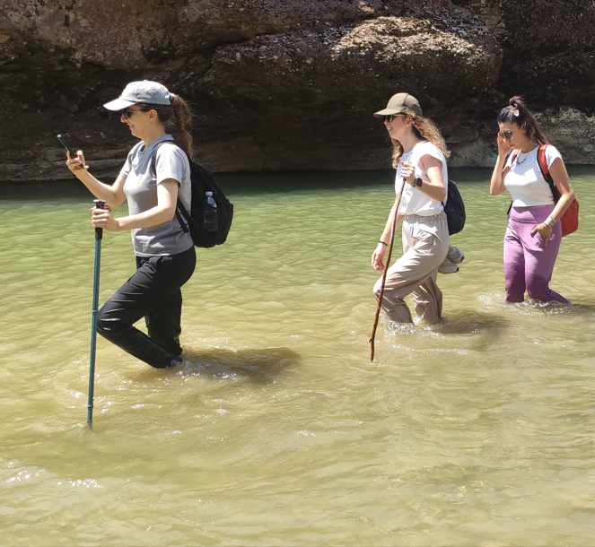 Diyarbakır ve Mardin’den gelen doğaseverler, Batman’daki Zore Kanyonu’nda yürüyüş yaptı - Resim: 3