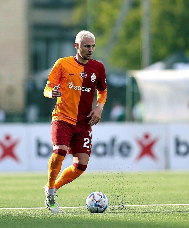 Galatasaraylı yıldızdan yönetime şok talep: “Bonservisimi verin gideyim” - Resim: 4