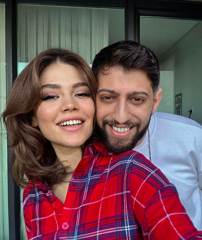 Burak Bulut ile Eda Sakız boşanıyor mu? O hamleleri kafa karıştırdı - Resim: 6
