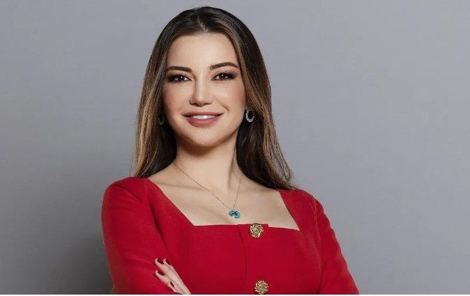 Esra Ezmeci yanıtladı: Eşlerin birlikte cinsel içerikli filmler izlemesi normal mi? - Resim: 2