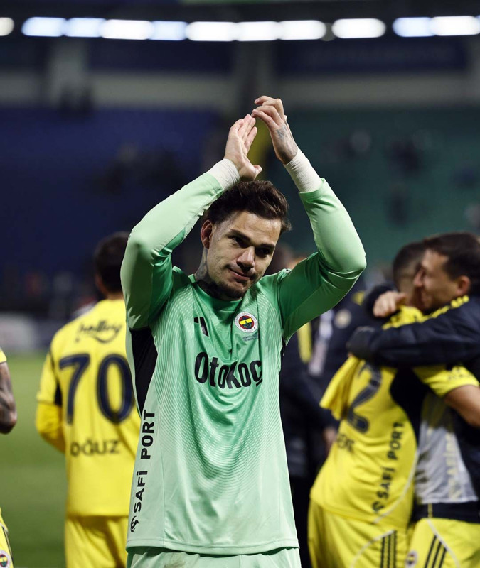 PFDK'ye sevk edilmişti! Fenerbahçe'de Ederson hamlesi! Galatasaraylı futbolcuların o görüntüleri örnek verildi - Resim: 2