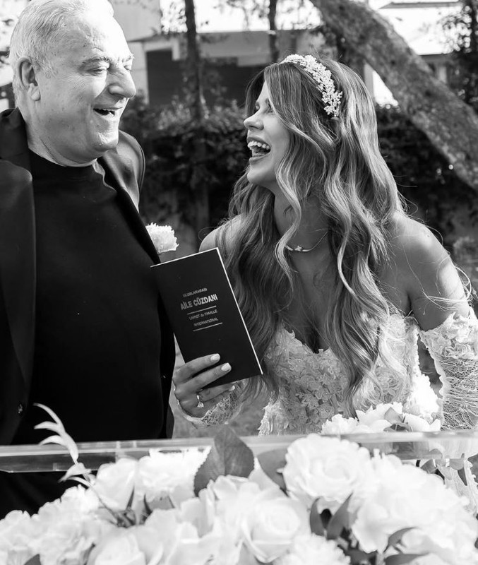 Mehmet Ali Erbil 6'ncı kez nikah masasına oturdu! Kendisinden 42 yaş küçük Gülseren Ceylan ile evlendi! İşte düğünden ilk kareler - Resim: 6