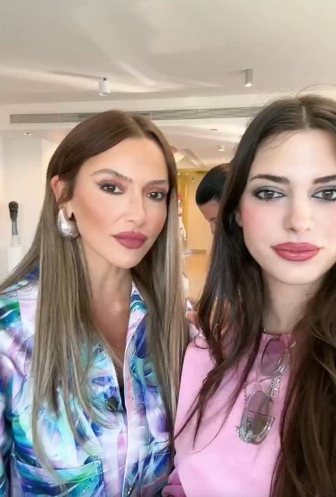 Hadise, Derin Talu'yu taklit etti! "So Sad" paylaşımı yine olay oldu - Resim : 3