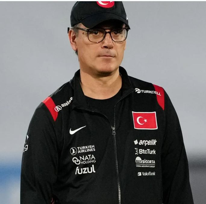 Milliler Dünya Kupası sahnesine çıkıyor! Montella'dan sakatlık açıklaması: Kafamda soru işaretleri var! 'Bizi tanımıyorlar' - Resim : 6