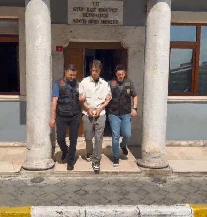 "Ölümle tehdit ediliyorum" demişti! Danla Bilic'in gözaltına alınan eski sevgilisi hakkında karar çıktı - Resim: 5