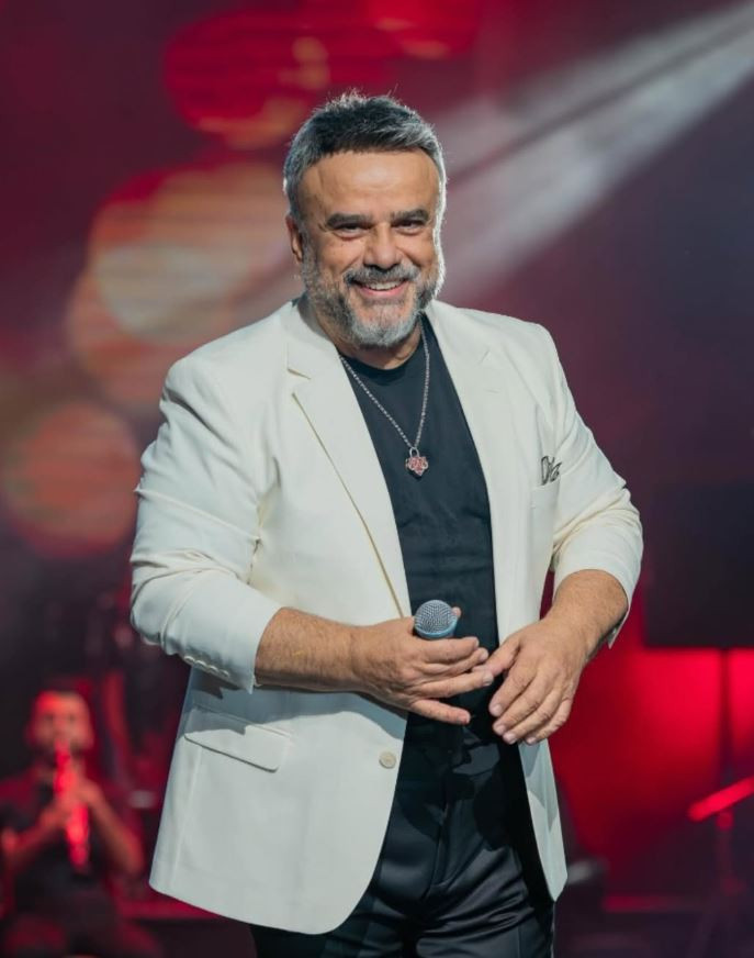 Ünlü şarkıcı Bülent Serttaş'ın gurur günü! "Hissettiklerimi kelimelerle anlatmak zor" - Resim : 1