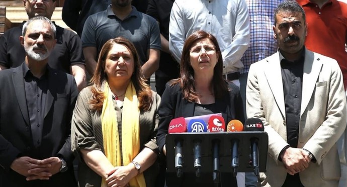 Diyarbakır'daki yangında 4 kişi hayatını kaybetmişti! Yangın faciasında ihmaller zinciri ortaya çıktı! - Resim : 1