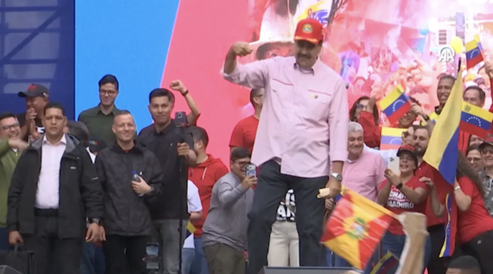 Trump'ın verdiği süre doldu! Maduro’dan Trump'a renkli yanıt! - Resim : 2