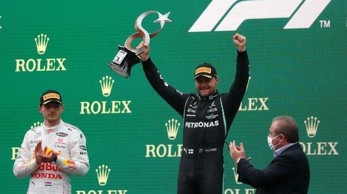 Pilotlar şampiyonasında zirve değişti! Formula 1 Türkiye GP'sinde zafer Bottas'ın! - Resim : 1