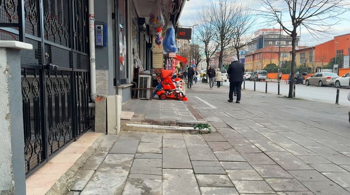 Molaya çıkan çalışana silahlı saldırı: O anlar kamerada - Resim : 1