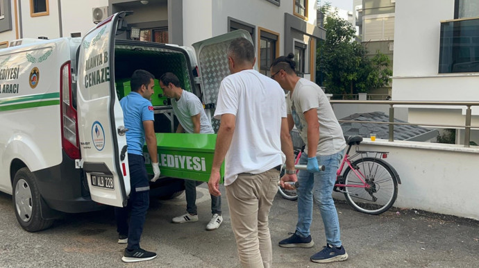 Emlakçıya yaptığı itiraf kan dondurdu! Ekipler korkunç manzarayla karşılaştı - Resim : 3