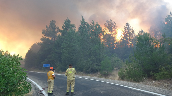 Karabük ve Kastamonu'da yangınlar mücadele! Kara yolu trafiğe kapatıldı: 9 köy tahliye edildi - Resim : 3