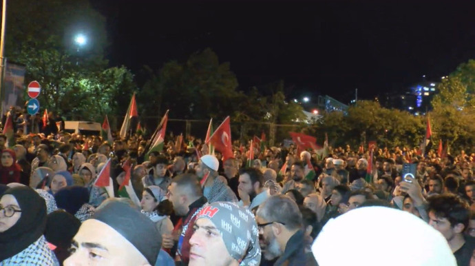 Türkiye Sumud Filosu için ayakta! Yurdun dört bir yanında tepki yürüyüşleri - Resim : 1