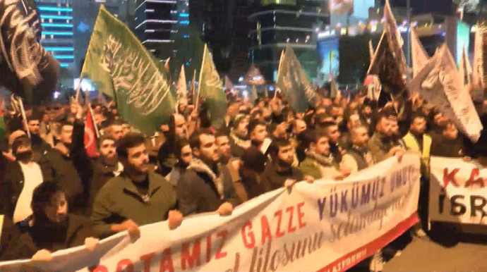 Türkiye Sumud Filosu için ayakta! Yurdun dört bir yanında tepki yürüyüşleri - Resim : 2