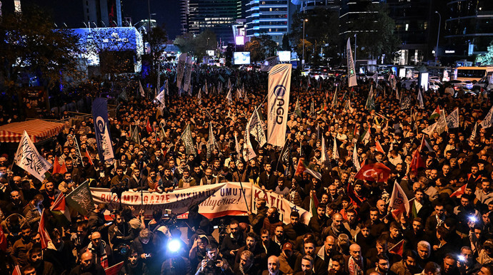 Türkiye Sumud Filosu için ayakta! Yurdun dört bir yanında tepki yürüyüşleri - Resim : 9