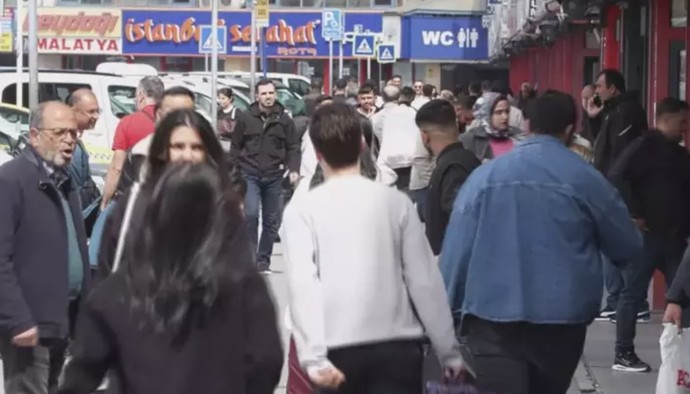 Tatilciler İstanbul'a dönüyor! Kara yollarında ve otogarda yoğunluk oluştu - Resim : 3