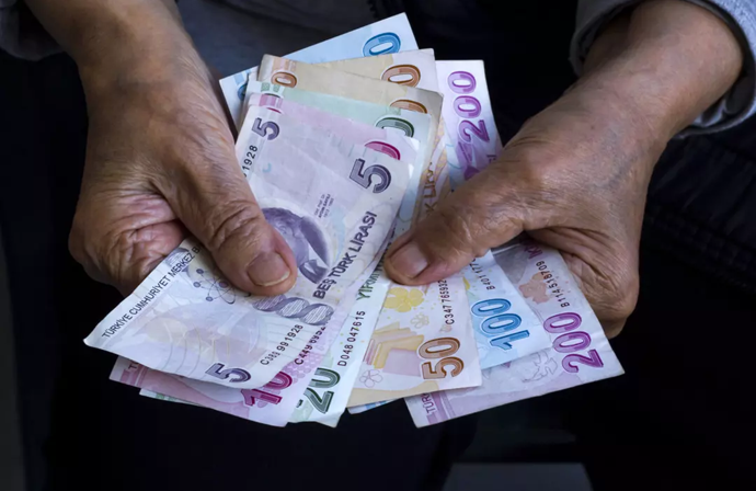 Memur ve emeklinin gözü kulağı bu haberde! İkinci zam teklifi geliyor: O tarih kritik - Resim : 6