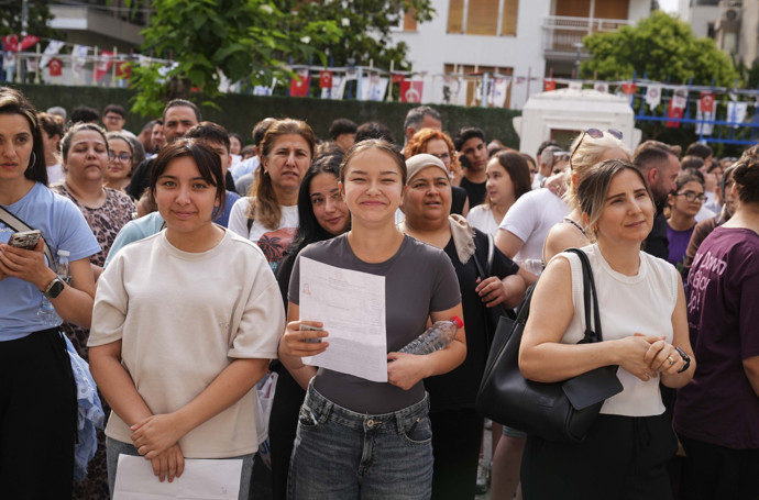 LGS heyecanı başladı! 1 milyonu aşkın öğrenci sınavda - Resim : 4