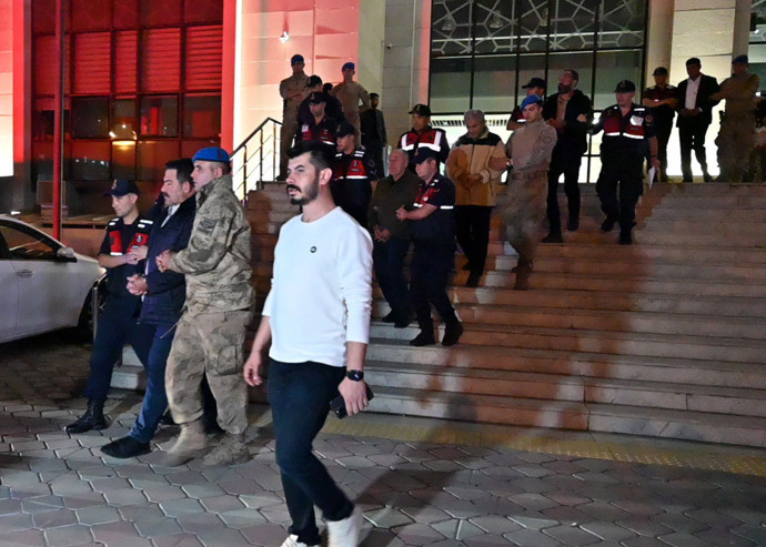 Yahşihan Belediyesi soruşturmasında gelişme! İki eski belediye başkanı dahil 15 kişi tutuklandı - Resim : 2