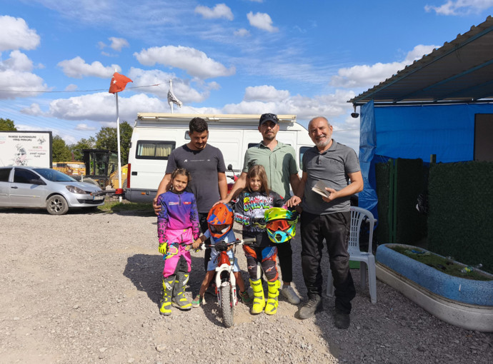 Çocuklar için motokrosun faydaları: Denge, cesaret ve stres yönetimi - Resim : 5