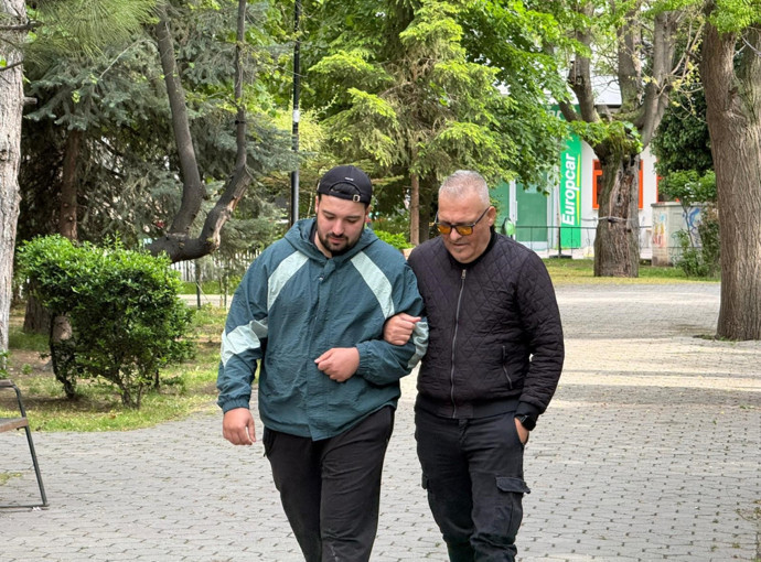 Arabada uyuyakaldı, hayatı karardı! Doktorlar yaşaması için yüzde 1 ihtimal vermişti: Mucizeyi yaşıyorum - Resim : 3