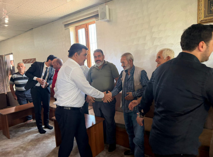 AK Parti Şahinbey’de saha çalışmalarına hız verdi: Mehmet Tiryaki vatandaşlarla bir araya geldi - Resim : 2