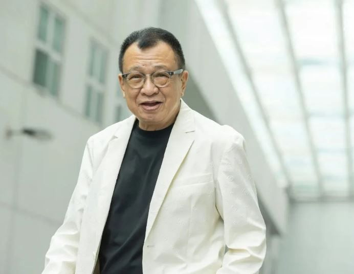 Usta oyuncudan acı haber! 76 yaşında hayatını kaybetti - Resim: 1