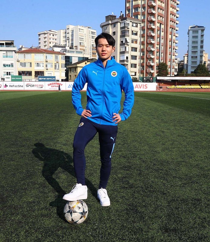 Fenerbahçeliler çok umutluydu! 600 bin euroluk yıldız tutunamadı! Ali Koç sözleşmesini feshetti - Resim: 4