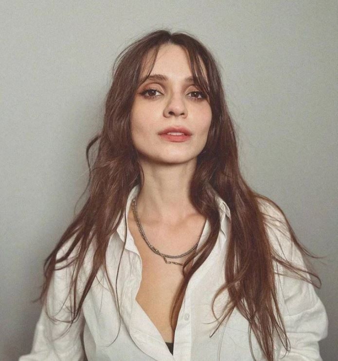 Anne olmak için gün sayan Meriç Aral'dan karnı burnunda paylaşım! "Ayakta kaldığımda herkes tedirgin oluyor" - Resim: 3