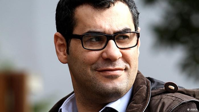 Enver Aysever kimdir, kaç yaşında, nereli? Enver Aysever ne iş yapıyor? - Resim : 8