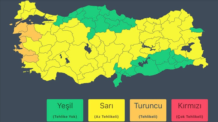 52 il için sarı, 4 il için turuncu kodlu uyarı! Sel, yıldırım, fırtına... O bölgelerde alarma geçildi - Resim : 1