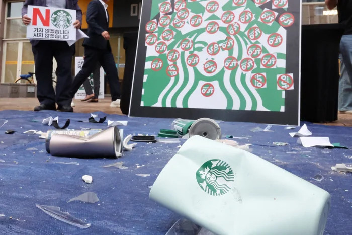 Starbucks’tan skandal reklam! 2 bin mağaza aynı anda kapanacak - Resim : 3