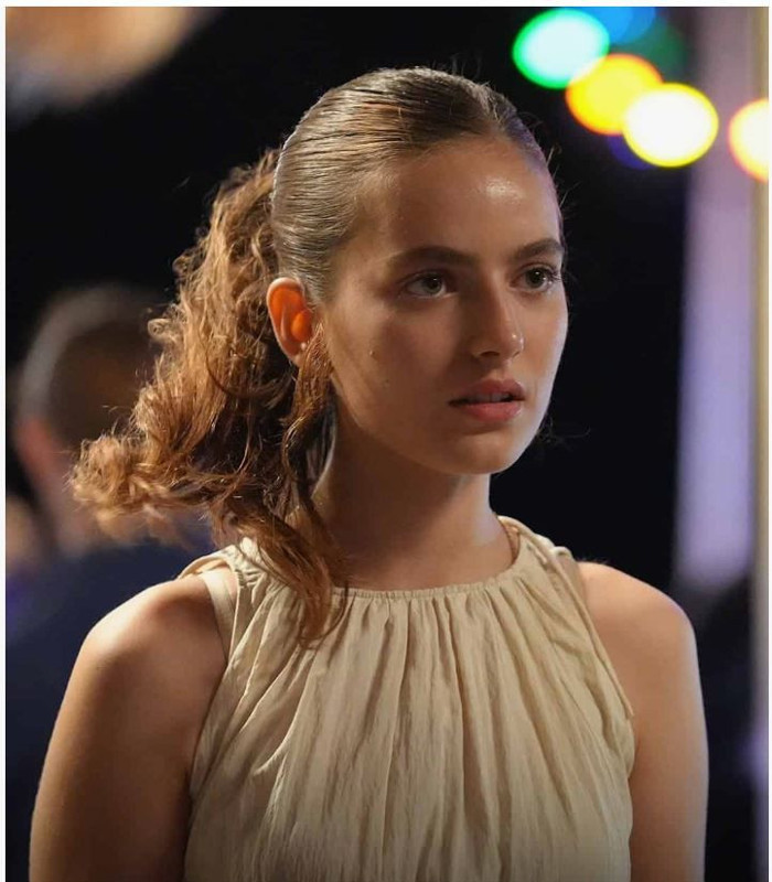 Taşacak Bu Deniz'in yıldızları dolandırıcıların hedefi oldu! Ava Yaman ile Burak Yörük'ün adını kullandı - Resim: 4