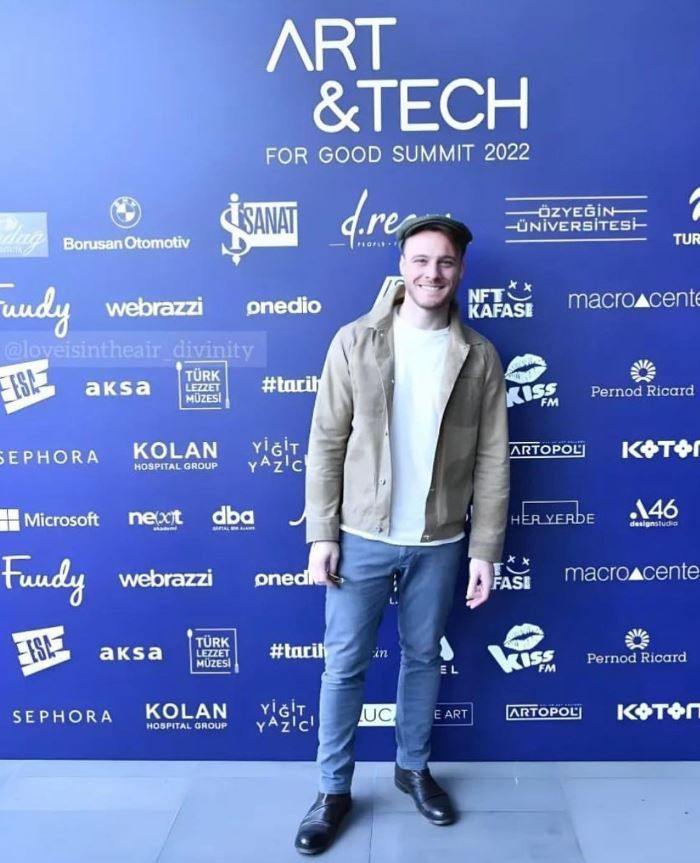 Kerem Bürsin Influencer’ları topa tuttu! - Resim: 2