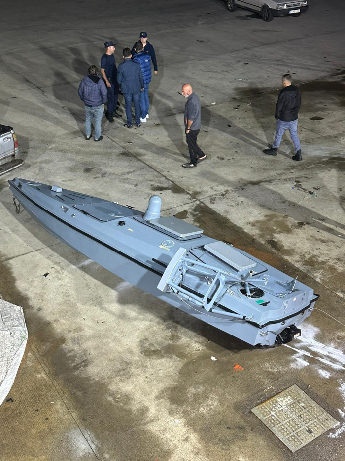 Trabzon'da bulundu! Ekipler alarma geçti: Denizde korkutan keşif - Resim : 1