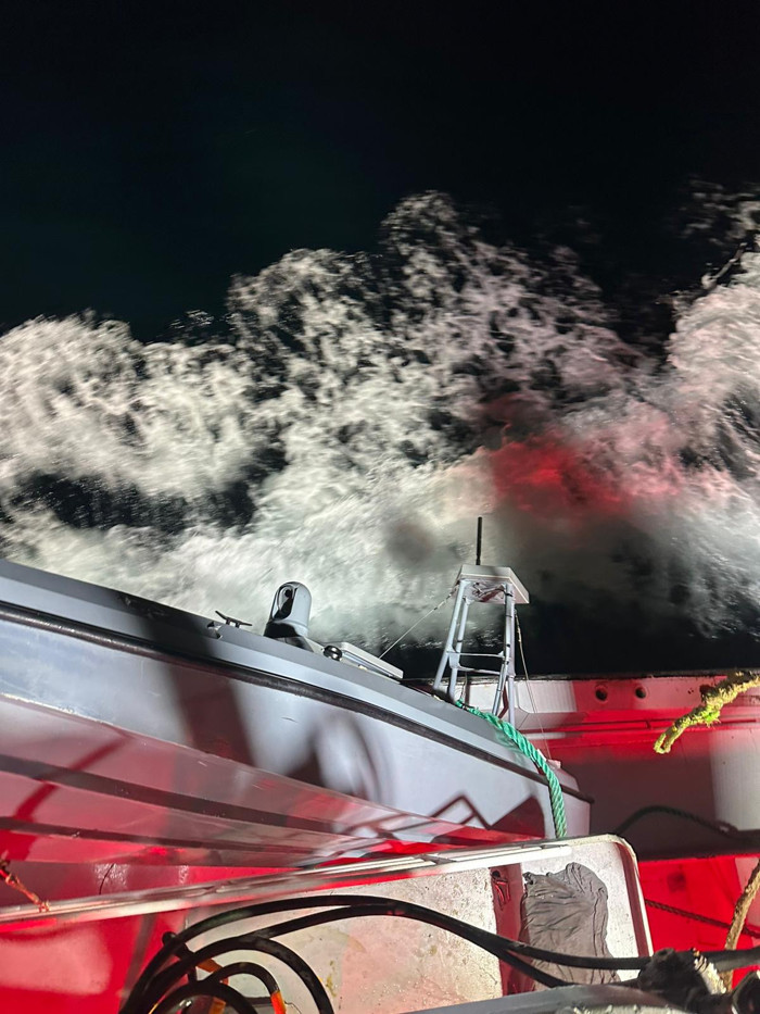 Trabzon'da bulundu! Ekipler alarma geçti: Denizde korkutan keşif - Resim : 2