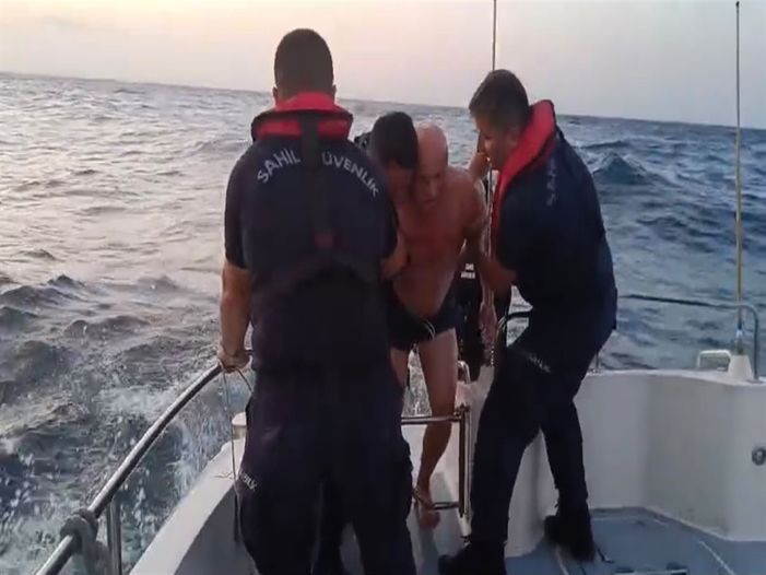 Yalova'da baba ve kızı denizde kayboldu! 5 saat sonra bakın nerede bulundular - Resim : 4