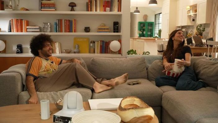 Yayında gaz çıkarması ve kirli ayakları şok etmişti! Selena Gomez'in eşinden gelen tepkilere olay yanıt! - Resim: 3