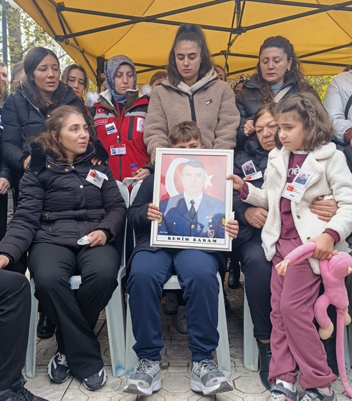 Şehit astsubayın eşinden oğluna: "Başını dik tut, senin baban kahraman" - Resim: 5